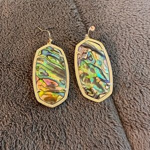 Kendra Scott Danielle earrings